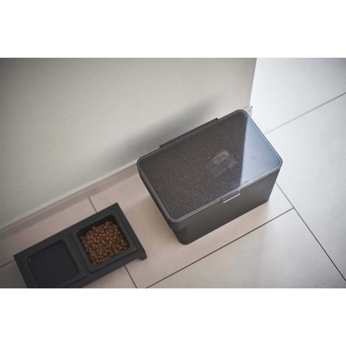 Airtight Pet Food Container J306757
