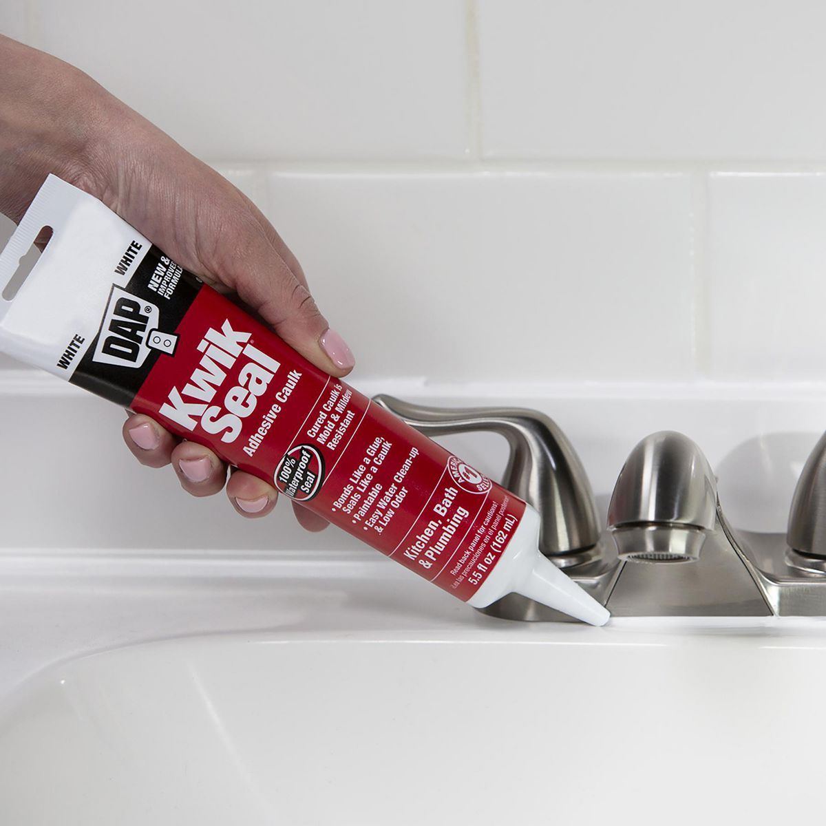 5.5 oz Tub and Tile Adhesive Caulk D456716