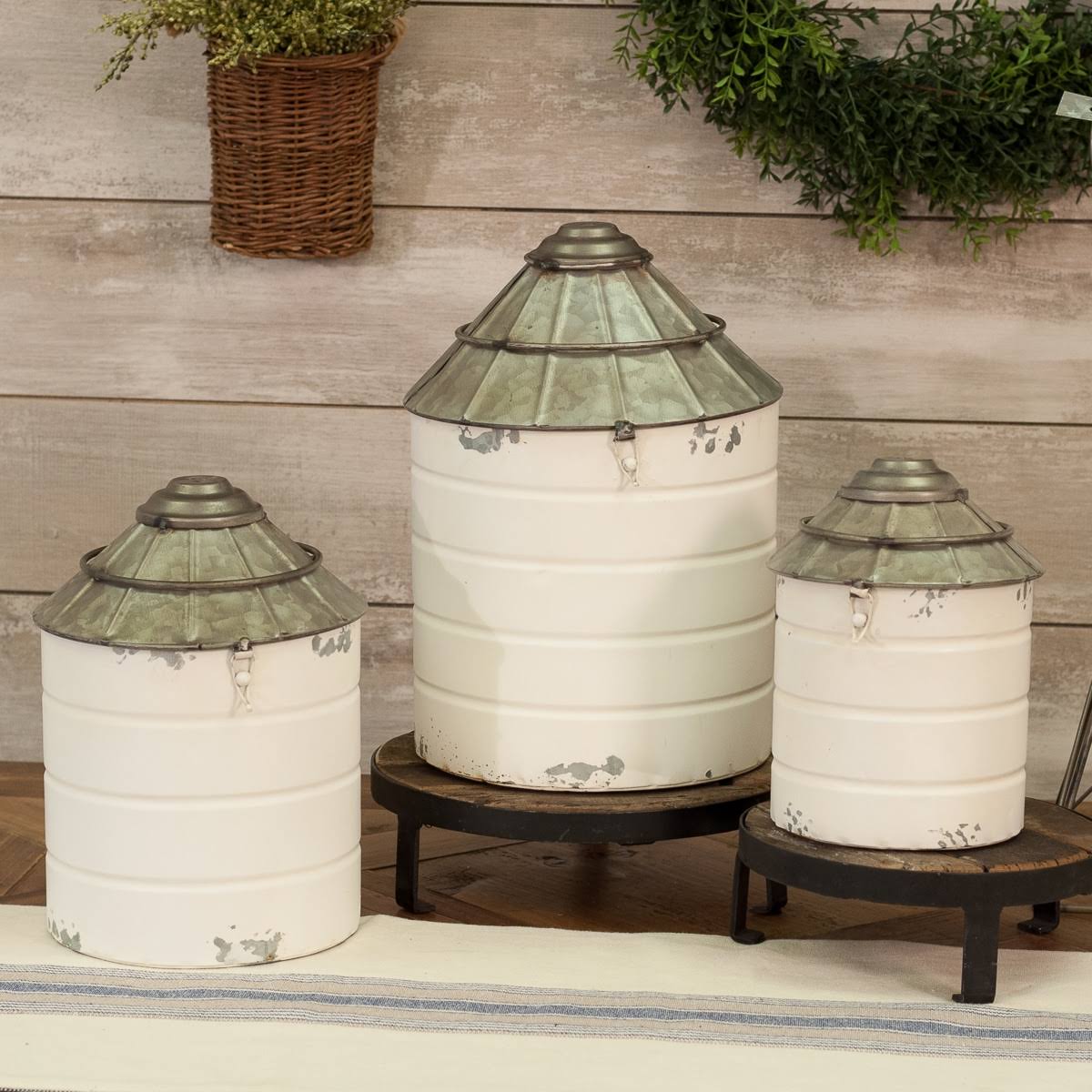 Tin Canister Set of 3 D99518