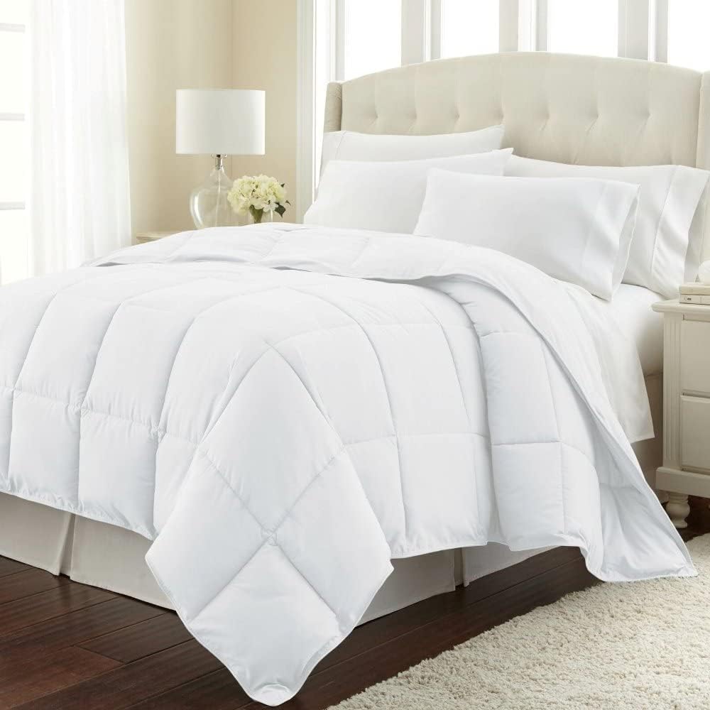 Light Purple Twin/Twin XL 110 GSM Brushed Microfiber Comforter F351155