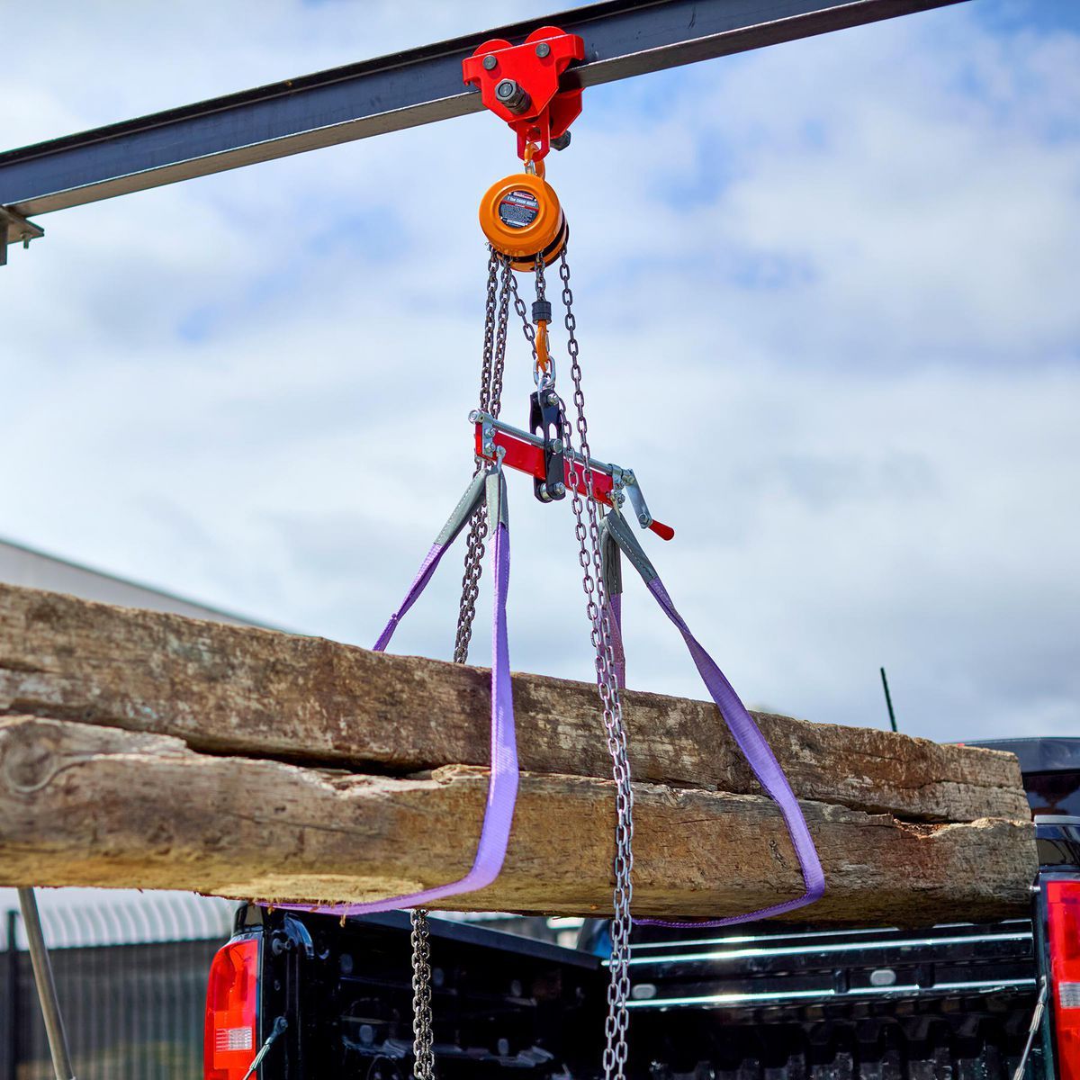 2 in. x 6 ft. 2000 lb. Capacity Web Lifting Sling O86138