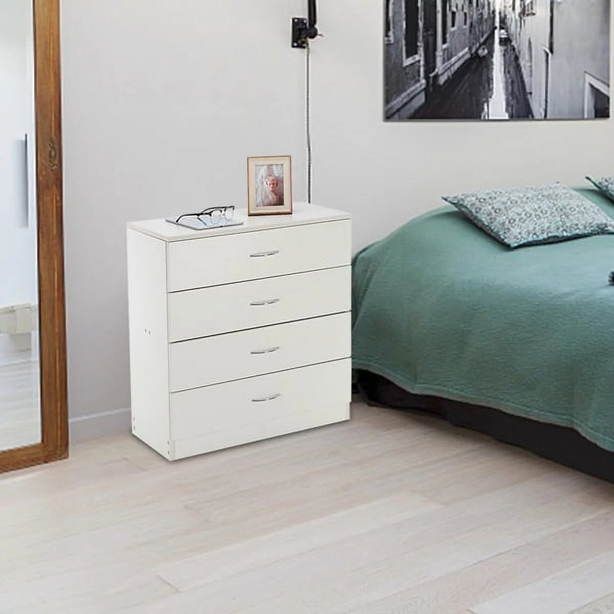White 4-Drawer Wood Dresser C36084