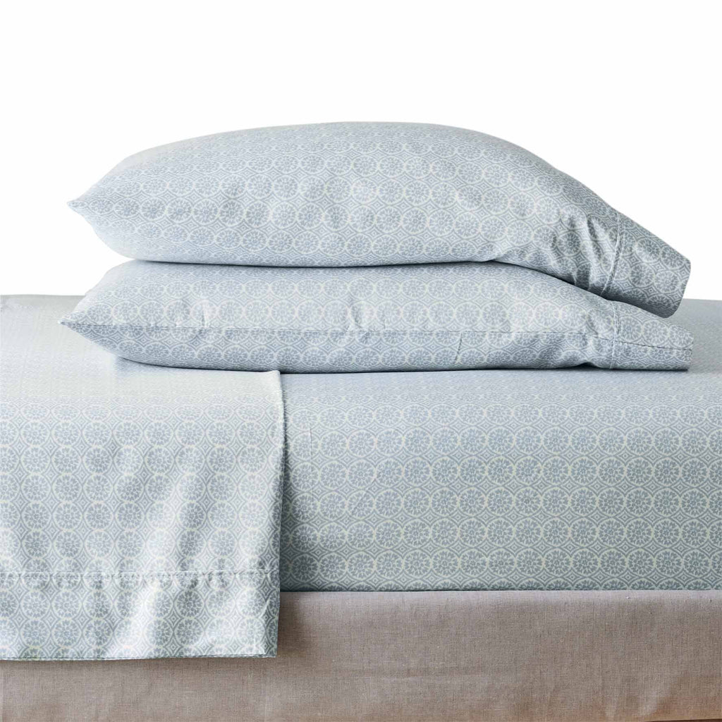100% Cotton Sateen 300 Thread Count Queen Sheet Set D414357