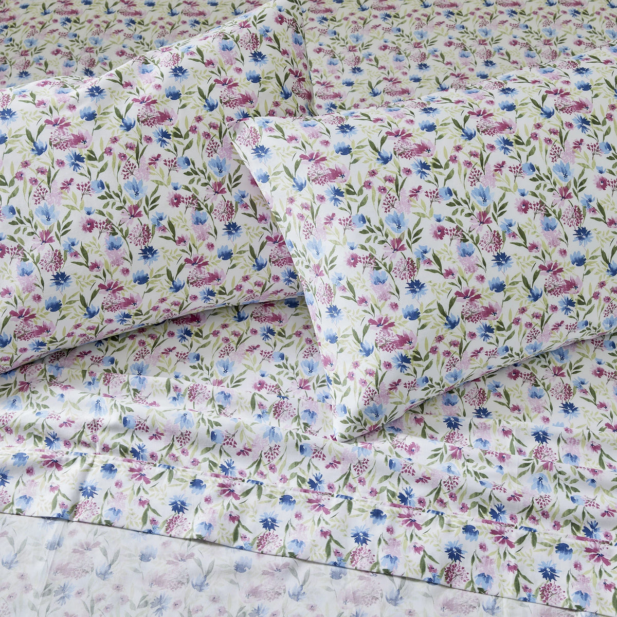 100% Cotton Sateen 300 Thread Count Queen Sheet Set D414357
