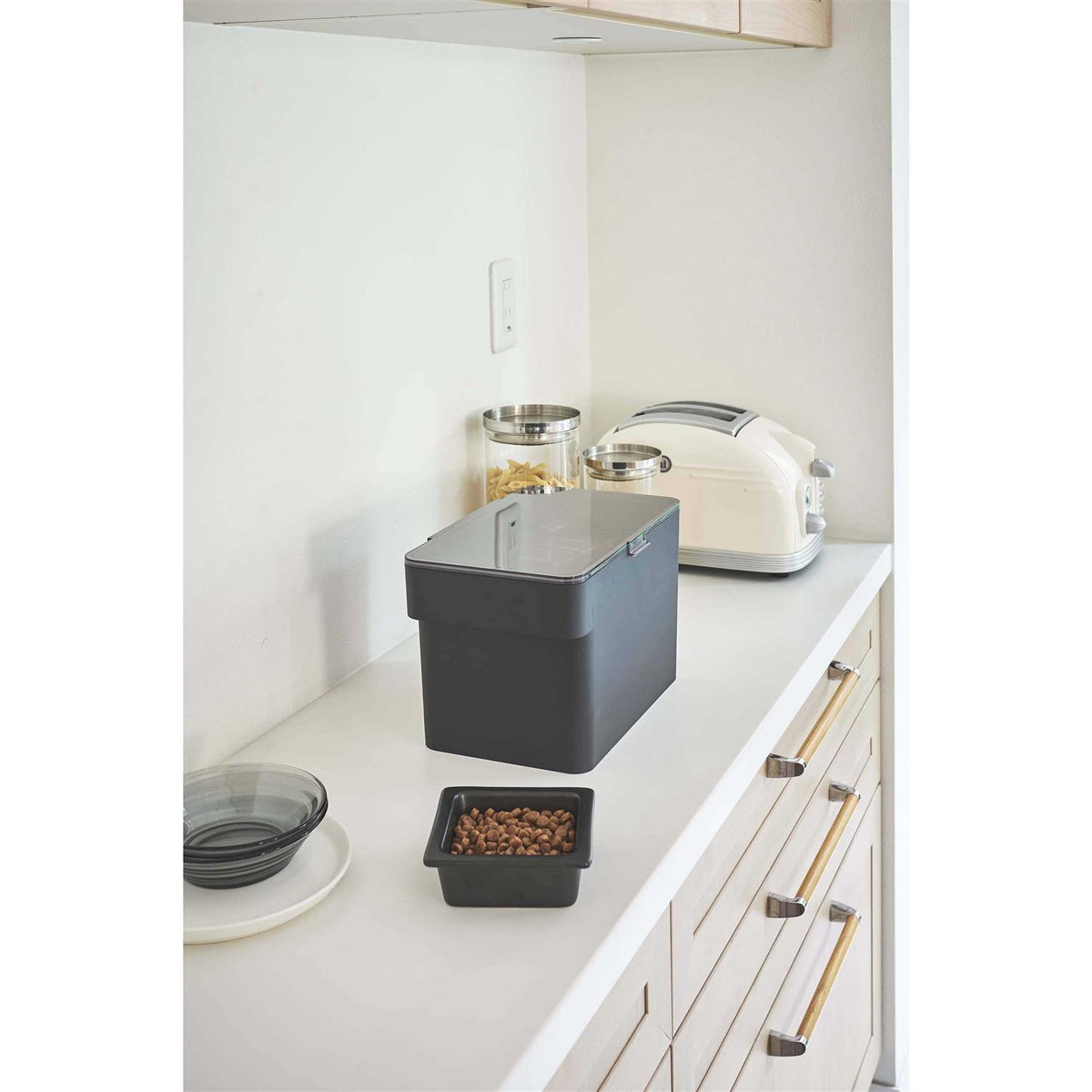 Airtight Pet Food Container J306757